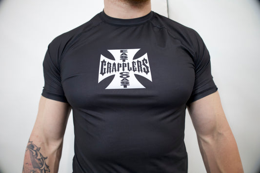 IRON CROSS RASH GUARD BLACK